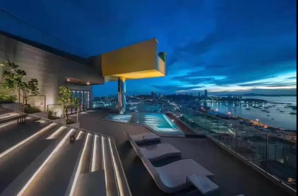 The Edge Central Pattaya Seaview With Infinity Pool & Free Netflix Экстерьер фото